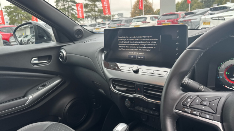 Nissan Juke 1.6 Hybrid N-Connecta 5dr Auto Hybrid Hatchback